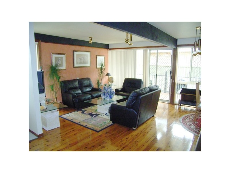 4 Sierra Road, Engadine NSW 2233