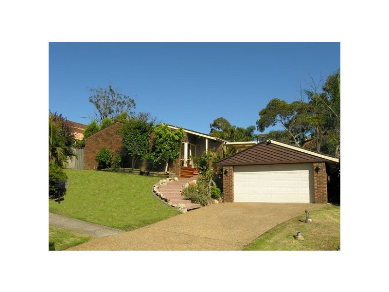 82 Bundanoon Road, Woronora Heights NSW 2233