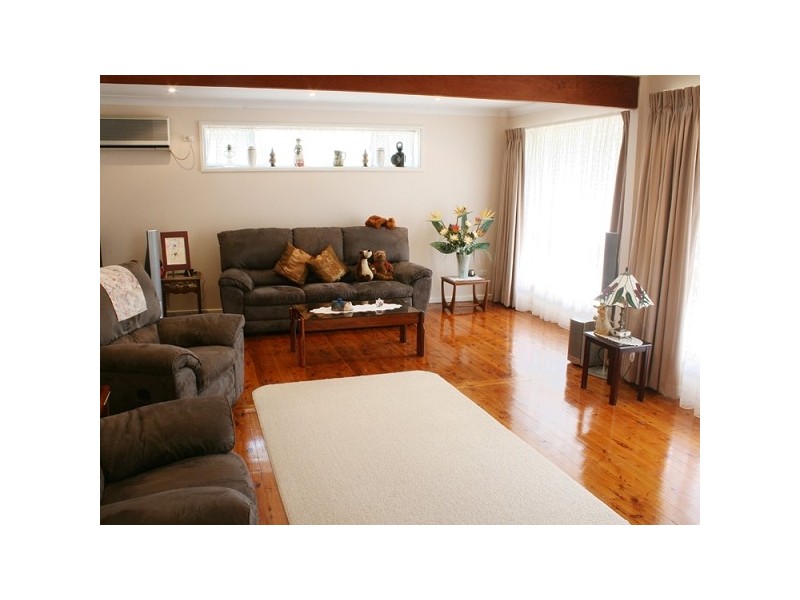 1A Old Bush Road, Yarrawarrah NSW 2233