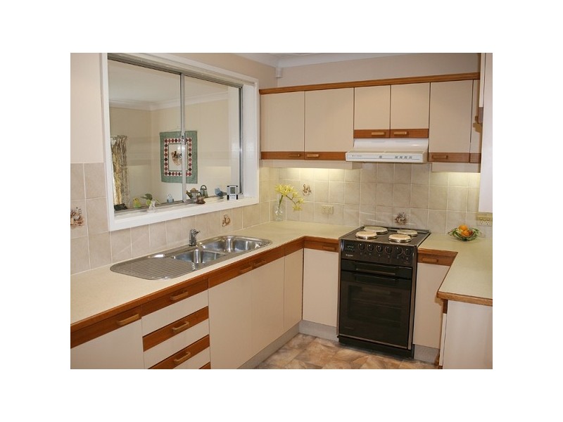 1A Old Bush Road, Yarrawarrah NSW 2233