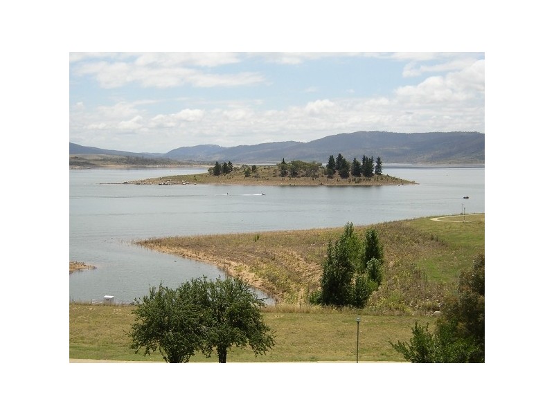 308 Kosciuszko Rd, Jindabyne NSW 2627