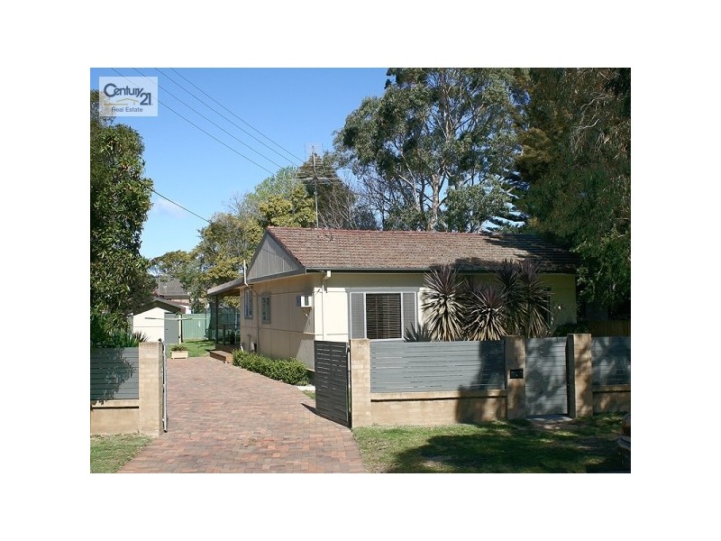 4 Engadine Avenue, Engadine NSW 2233