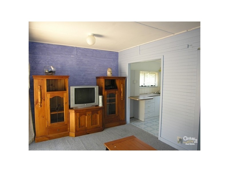 1 Parkes Street, Heathcote NSW 2233