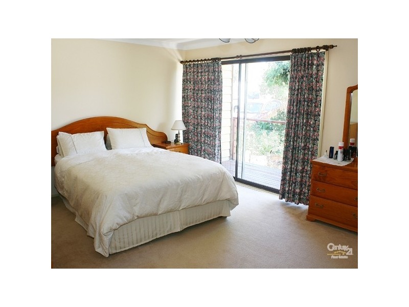 9 Bulba Road, Engadine NSW 2233