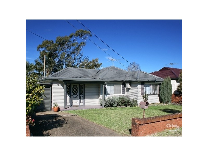 80 Lantana Rd, Engadine NSW 2233