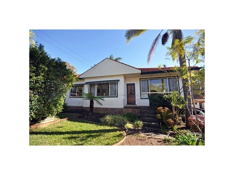 23 Geoffrey Cres, Loftus NSW 2232