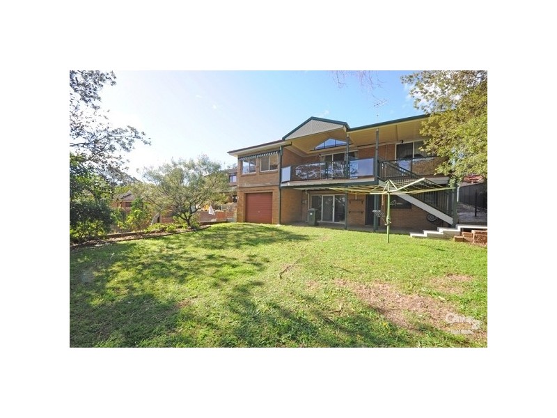 11 Auckland St, Engadine NSW 2233