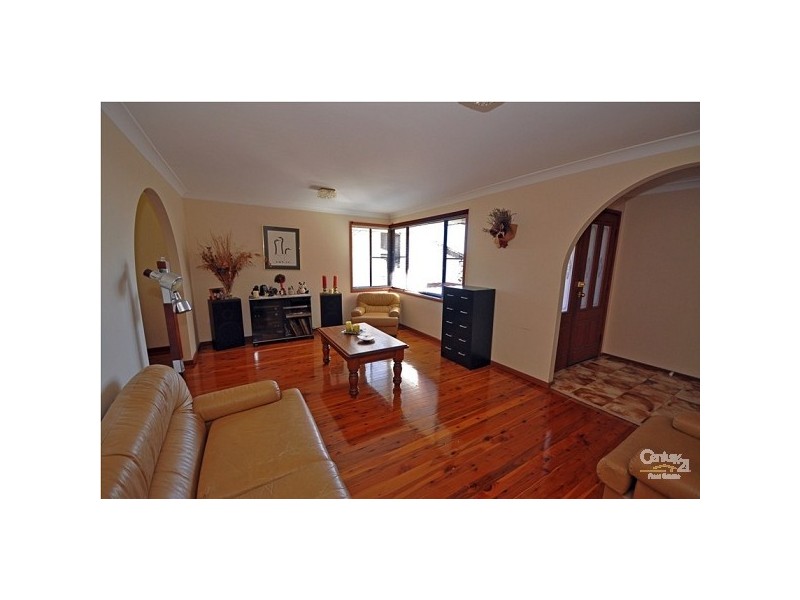 40 Dalley Rd, Heathcote NSW 2233