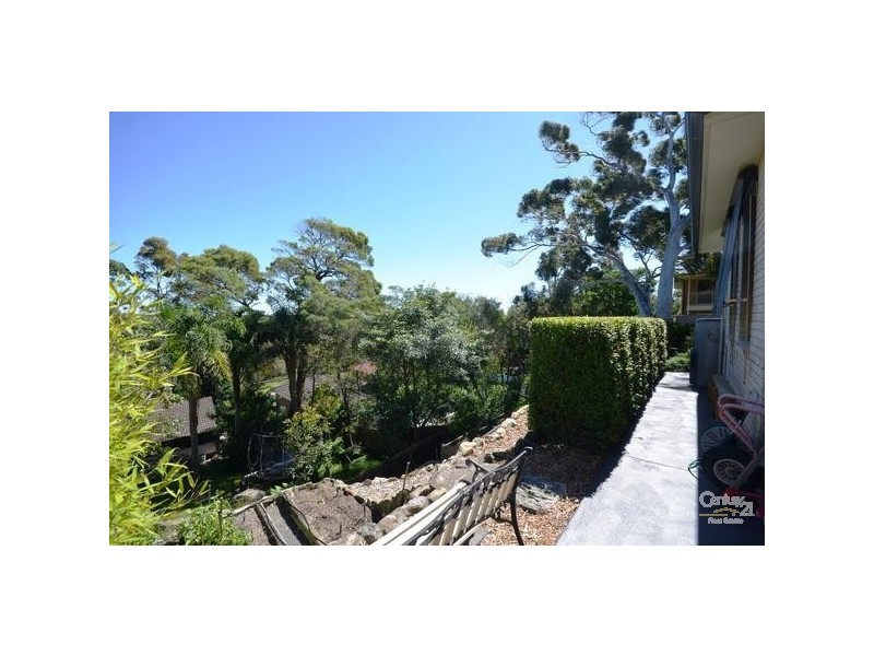 63 Waratah Road, Engadine NSW 2233