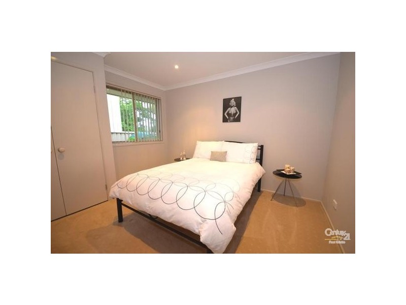 63 Waratah Road, Engadine NSW 2233