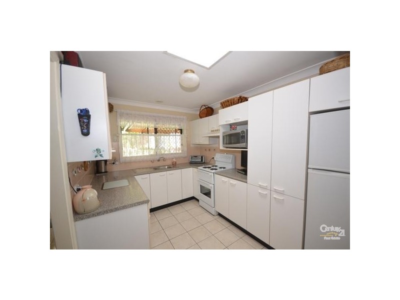 16 Tilba Place, Yarrawarrah NSW 2233