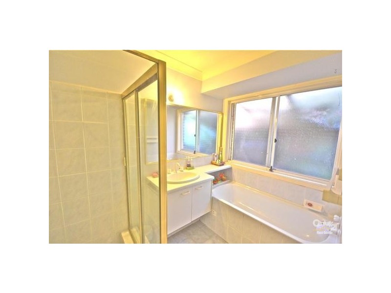 68 Willaroo Ave, Woronora Heights NSW 2233