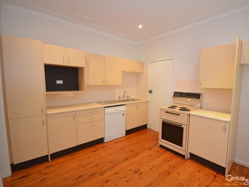 51 Oliver Street, Heathcote NSW 2233