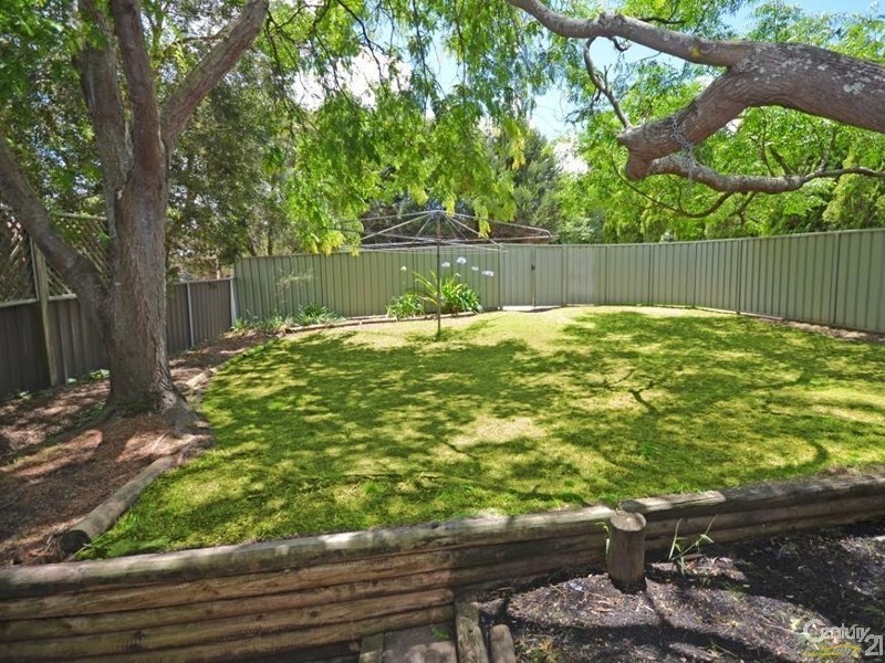 51 Oliver Street, Heathcote NSW 2233