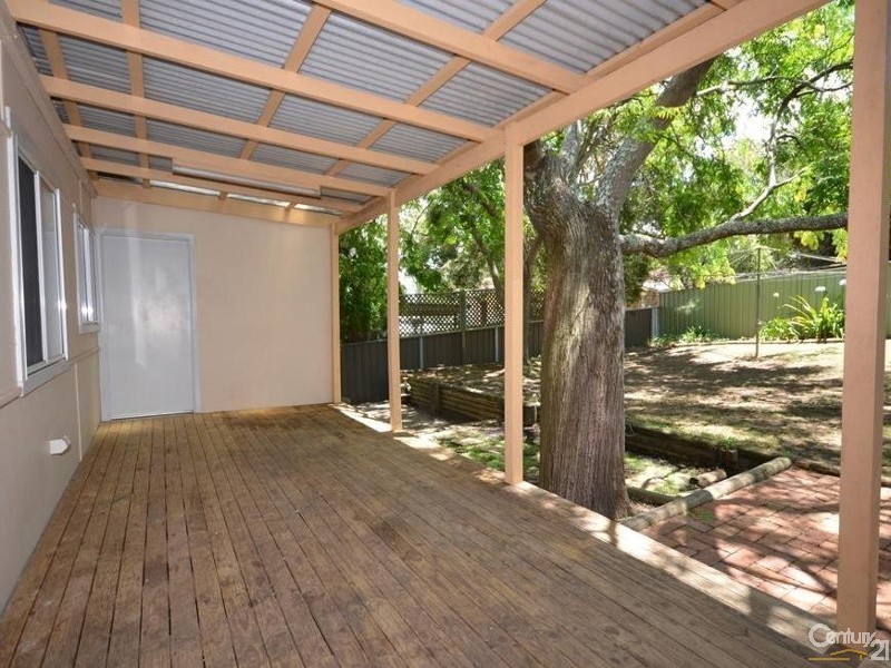 51 Oliver Street, Heathcote NSW 2233