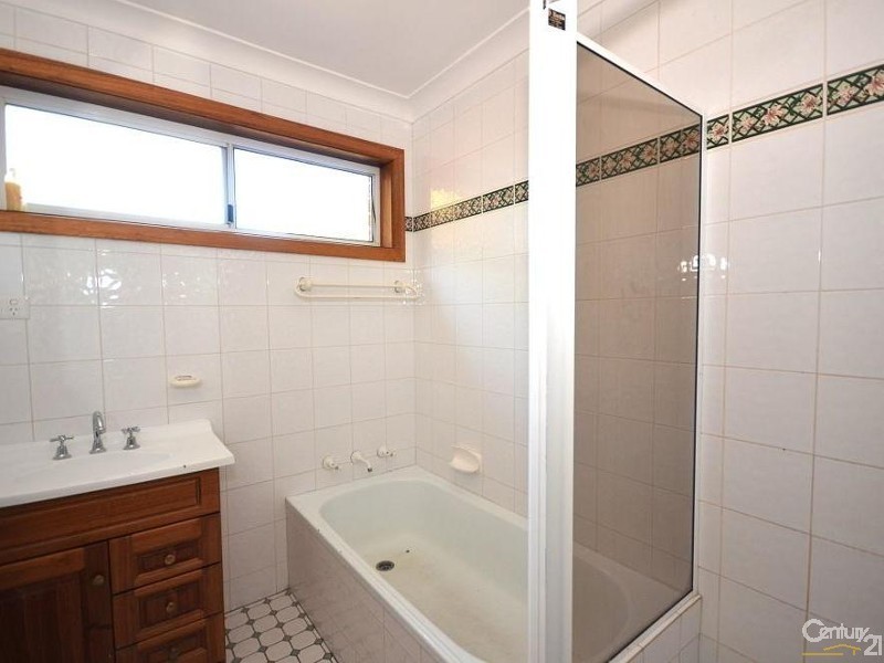 24 Abbott Road, Heathcote NSW 2233