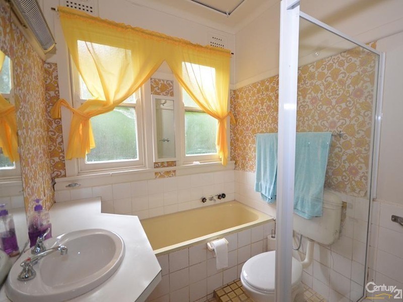 30 Dillwynnia Grove, Heathcote NSW 2233