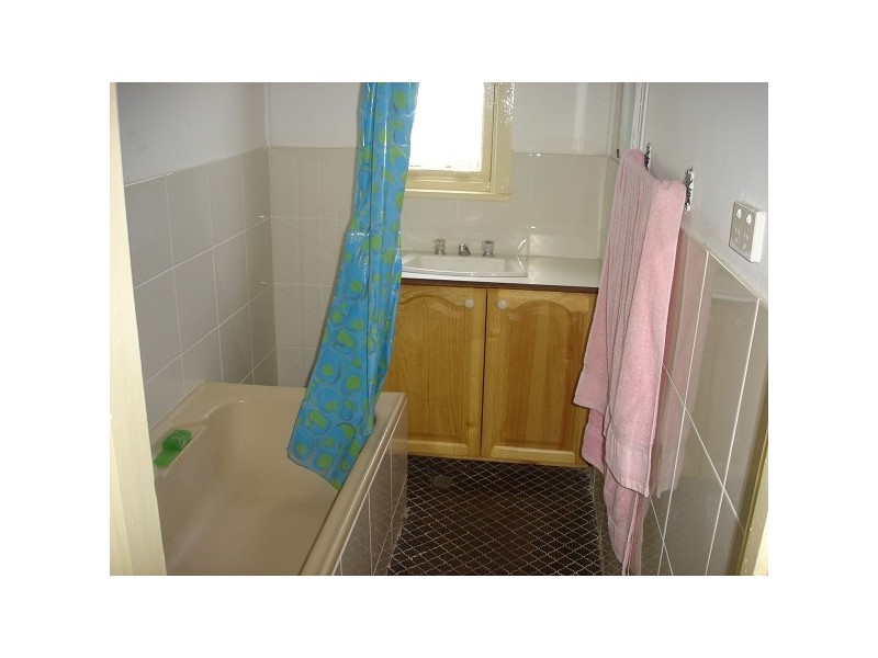 30 Prospect Road, Canley Vale NSW 2166