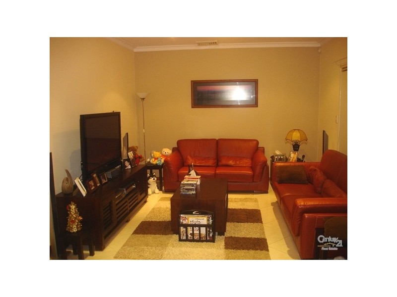 Fairfield East NSW 2165