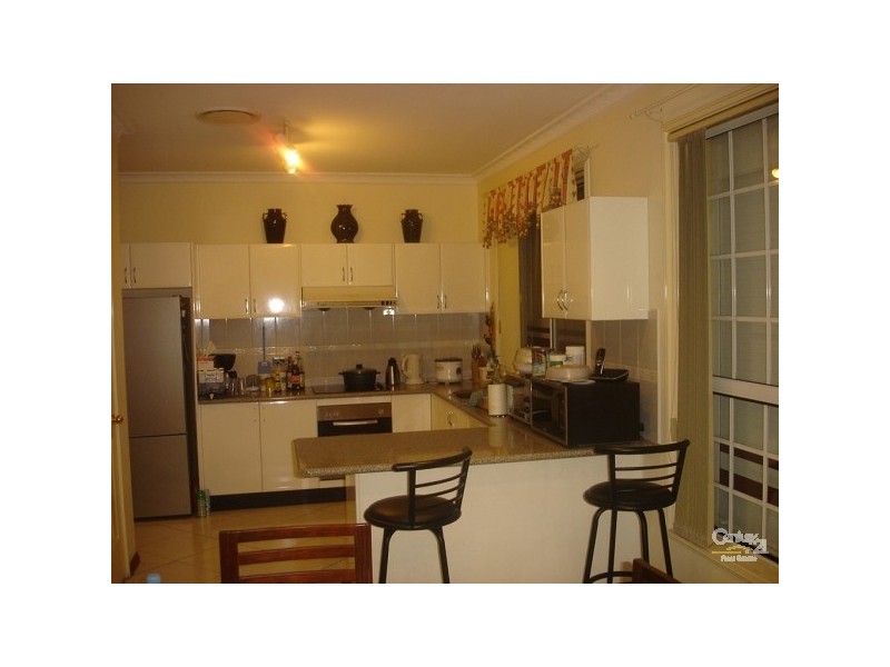 Fairfield East NSW 2165