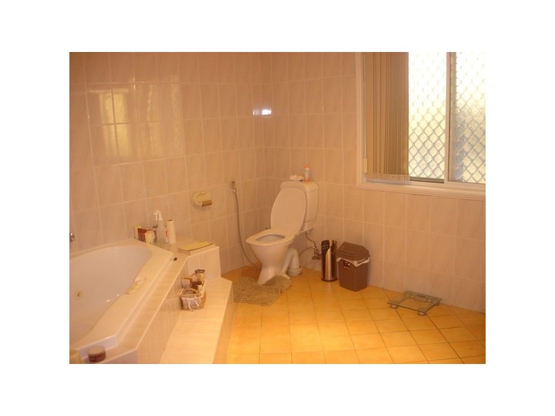 Canley Heights NSW 2166