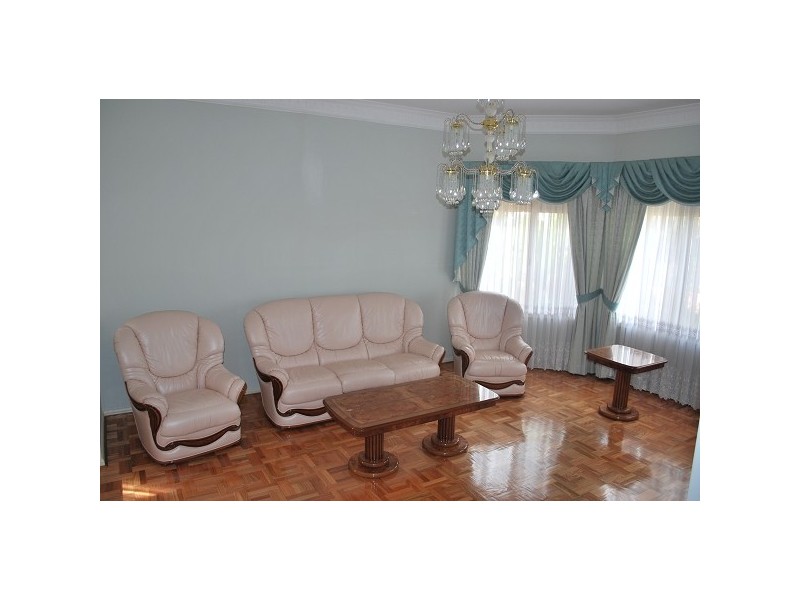 5 Bickerton Avenue, Green Valley NSW 2168