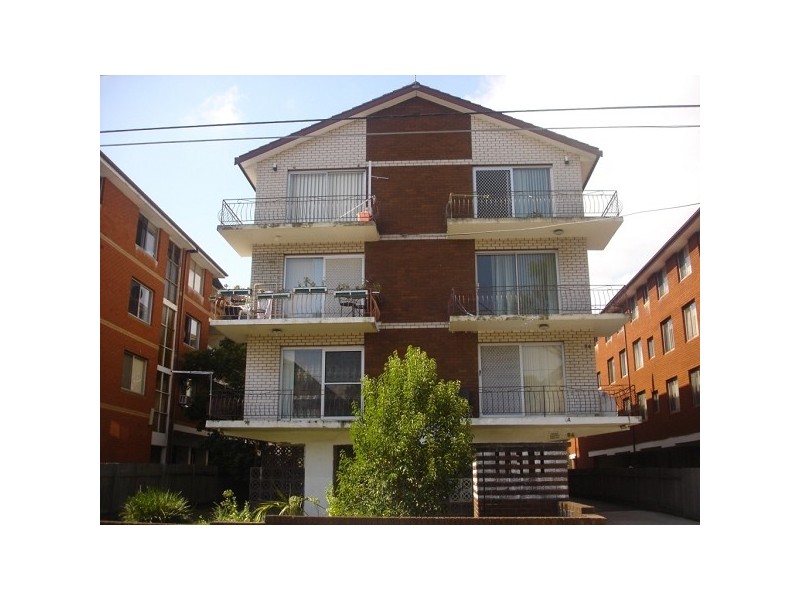 3/84 Harris Street, Fairfield NSW 2165