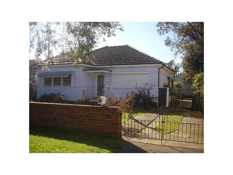 42 Avenel Street, Canley Vale NSW 2166