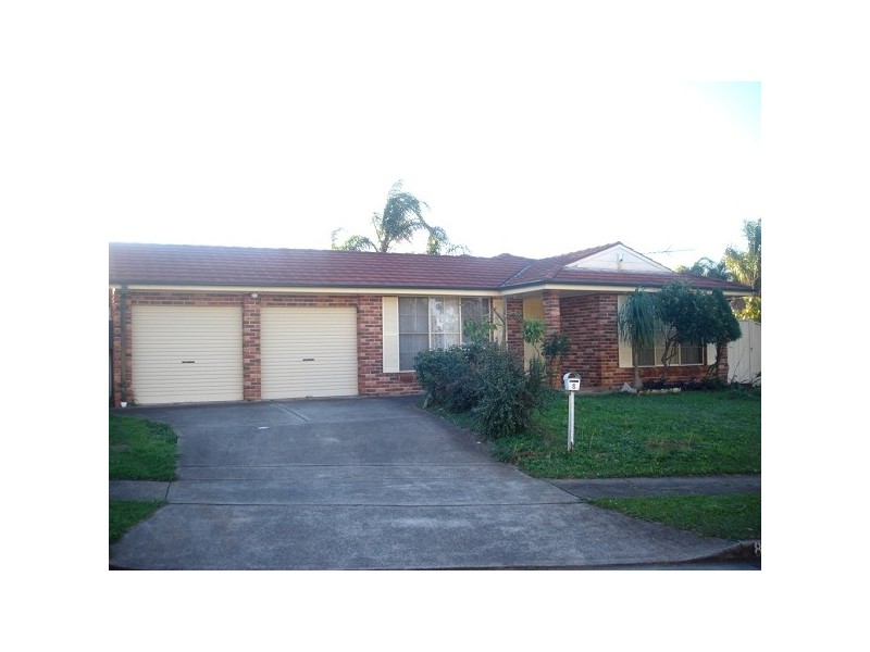 8 Crosio Place, Bonnyrigg NSW 2177