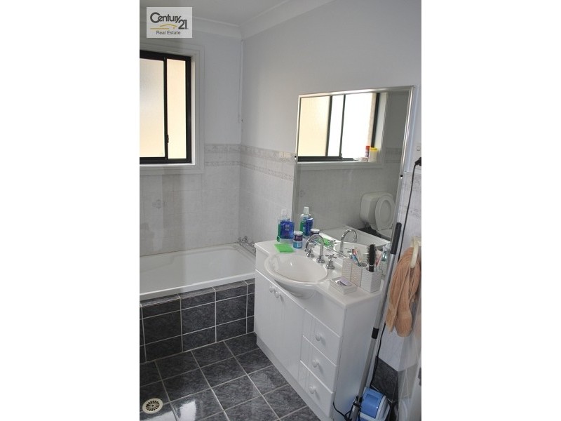 40B Ligar Street, Fairfield Heights NSW 2165