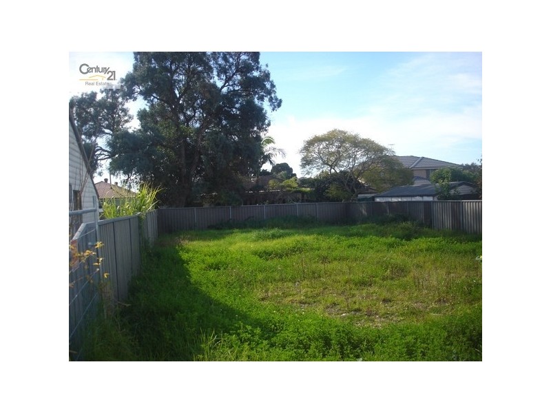 79 Buckingham Street, Canley Heights NSW 2166
