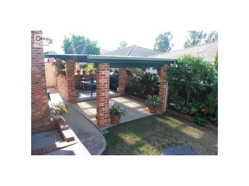 13 Eva Avenue, Green Valley NSW 2168