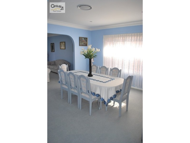 13 Eva Avenue, Green Valley NSW 2168