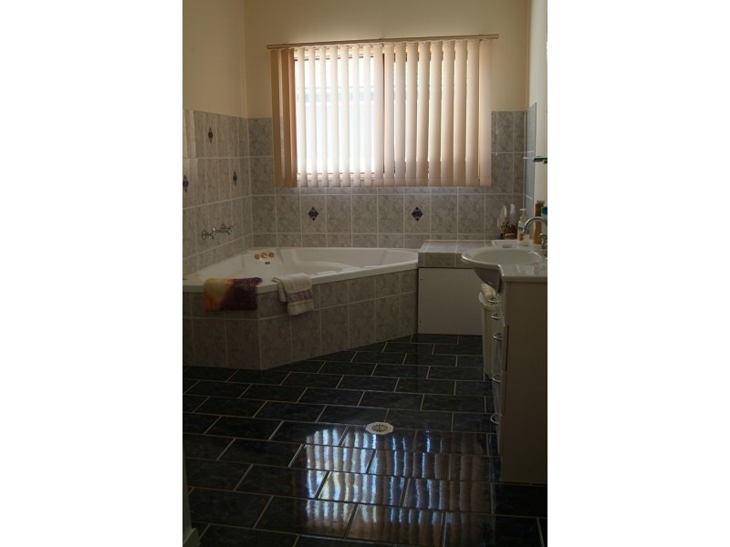 36 Turner Close, Blue Haven NSW 2262