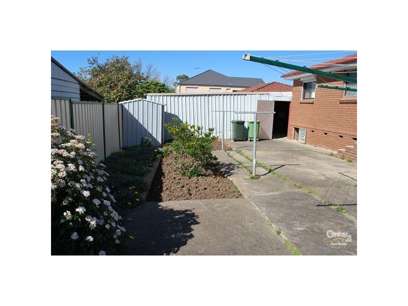 Greenfield Park NSW 2176