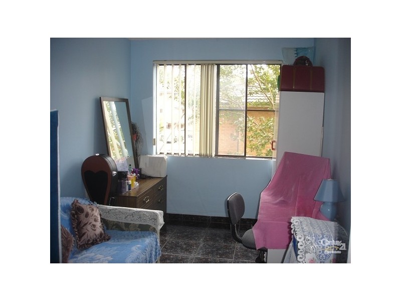 4/9-11 Wilde Street, Carramar NSW 2163