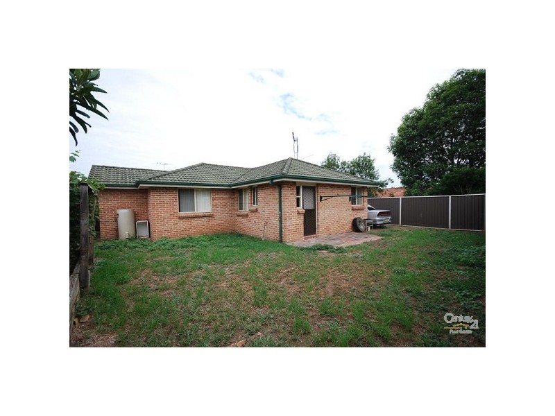 1/90 Allambie Road, Edensor Park NSW 2176