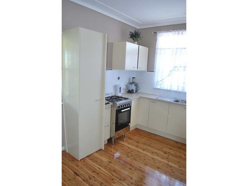 14 Rawson Road, Fairfield West NSW 2165