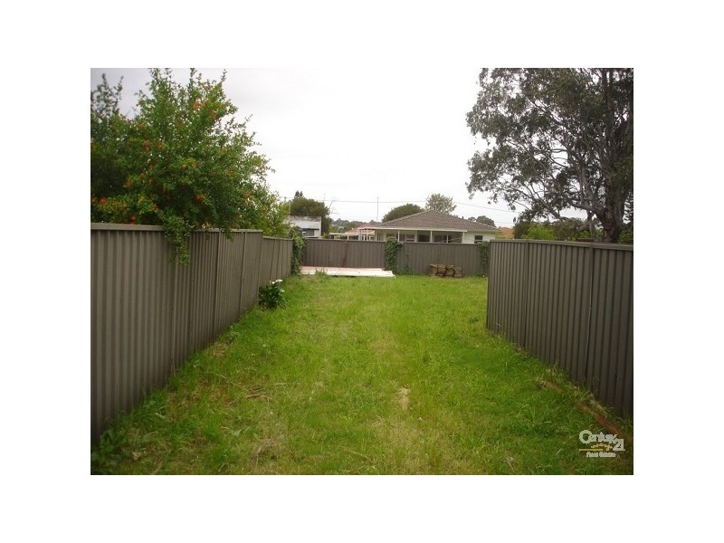 Fairfield East NSW 2165