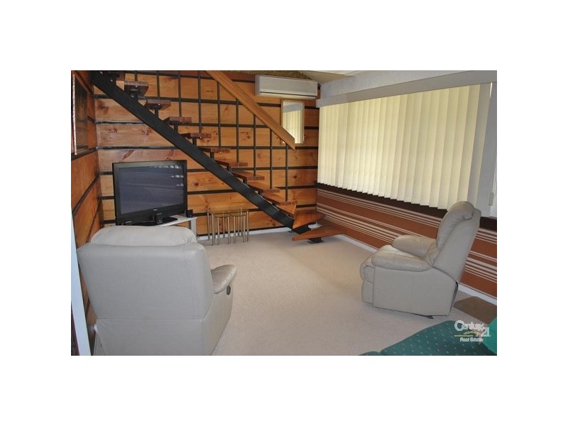 Fairfield West NSW 2165