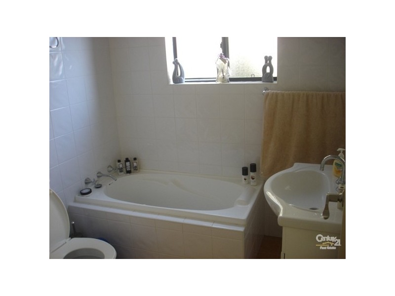 1/55-57 Harris Street, Fairfield NSW 2165