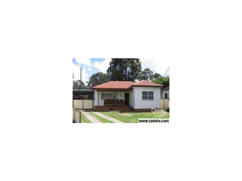 11 Braemar Street, Smithfield NSW 2164