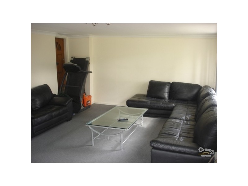 Fairfield West NSW 2165