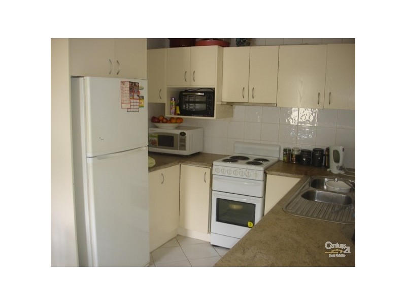 Fairfield West NSW 2165