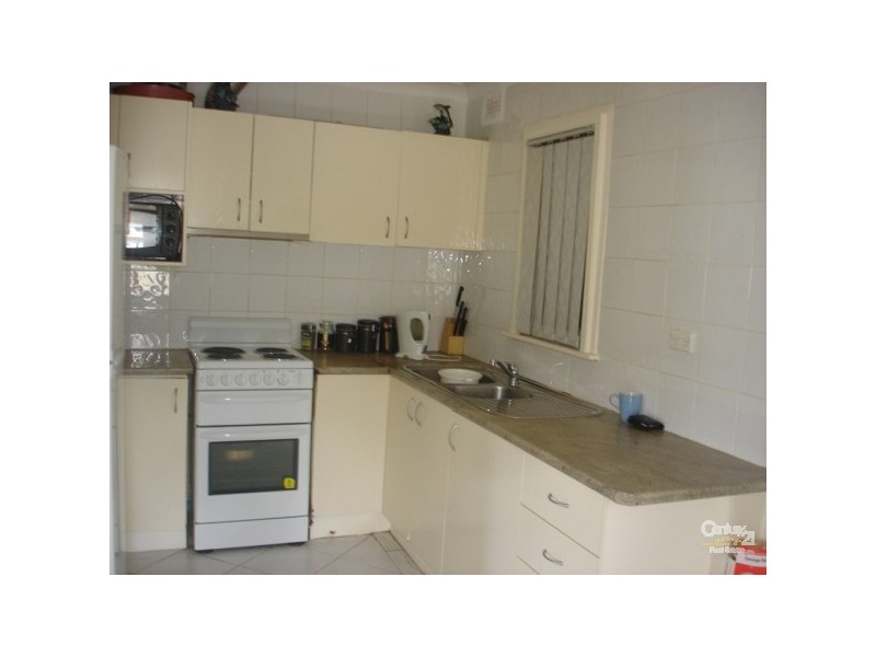 Fairfield West NSW 2165