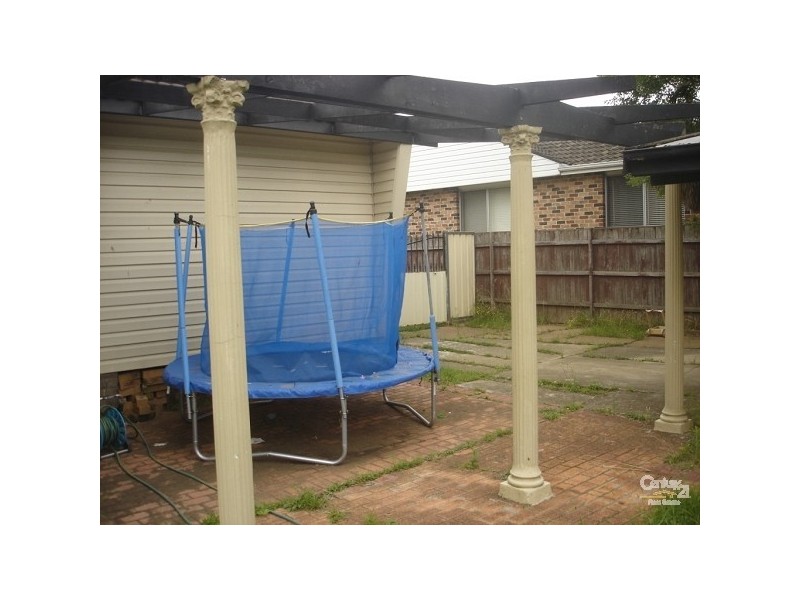 Fairfield NSW 2165