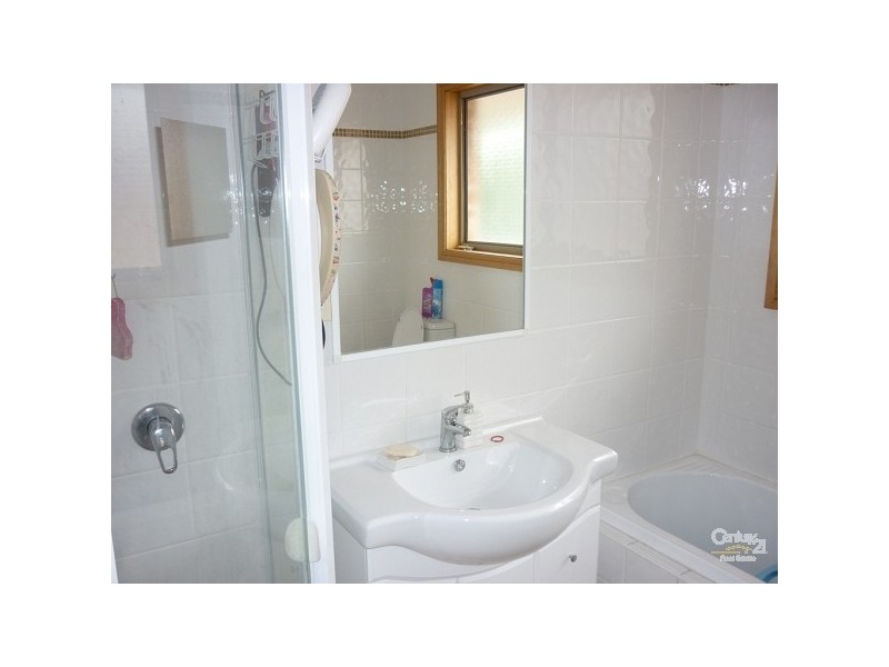 33A Harden Street, Canley Heights NSW 2166