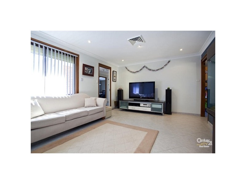 21 Cree Crescent, Greenfield Park NSW 2176