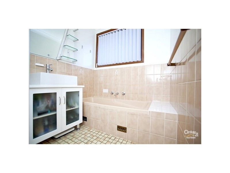 21 Cree Crescent, Greenfield Park NSW 2176