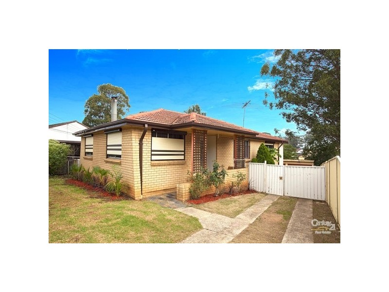 9 Busby Road, Busby NSW 2168